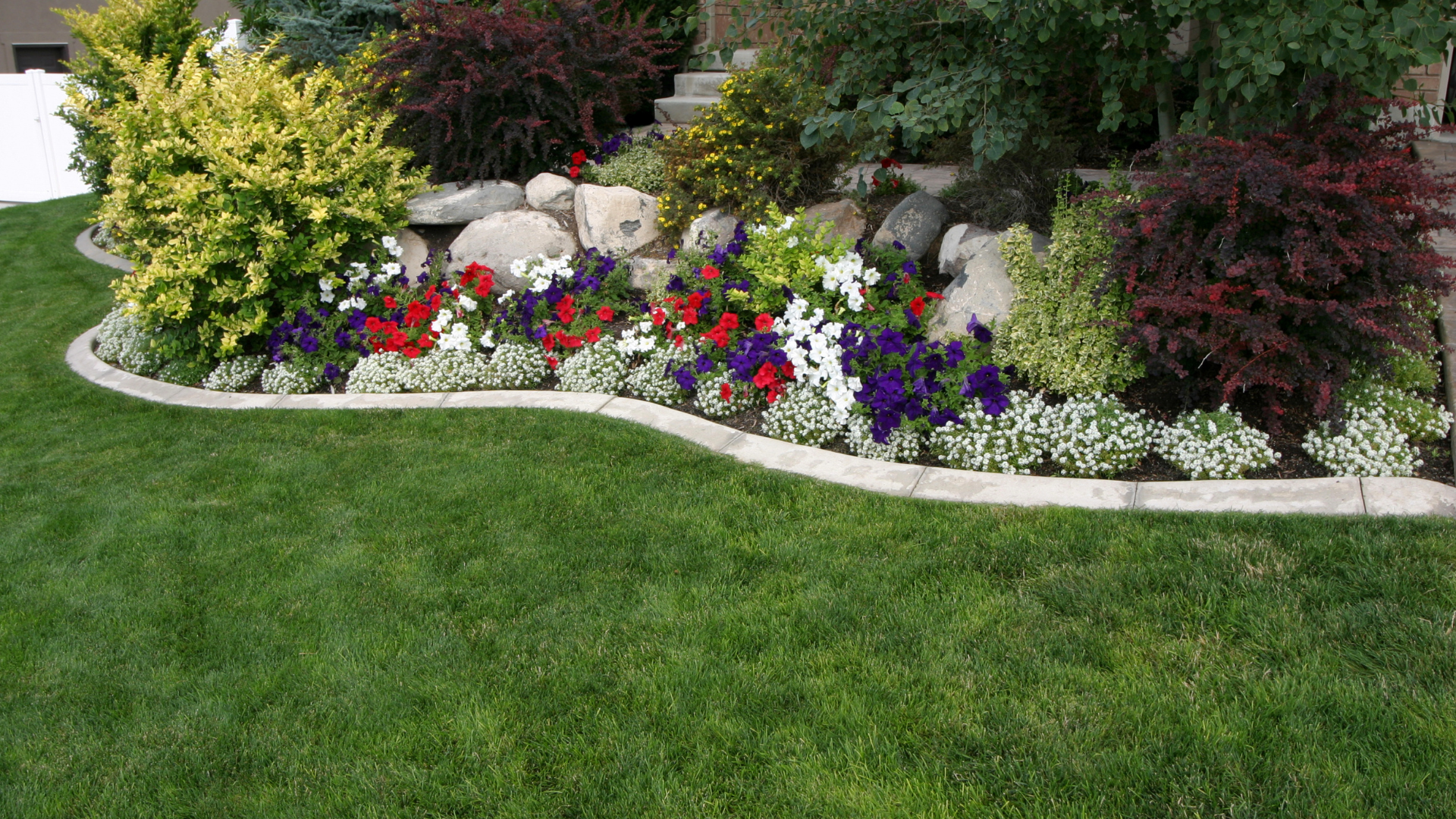5 Ways to prepare your yard for summer